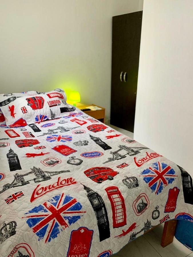 Aloha Hostel ボゴタ エクステリア 写真