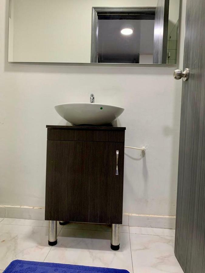 Aloha Hostel ボゴタ エクステリア 写真