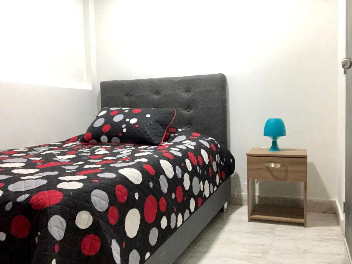 Aloha Hostel ボゴタ エクステリア 写真
